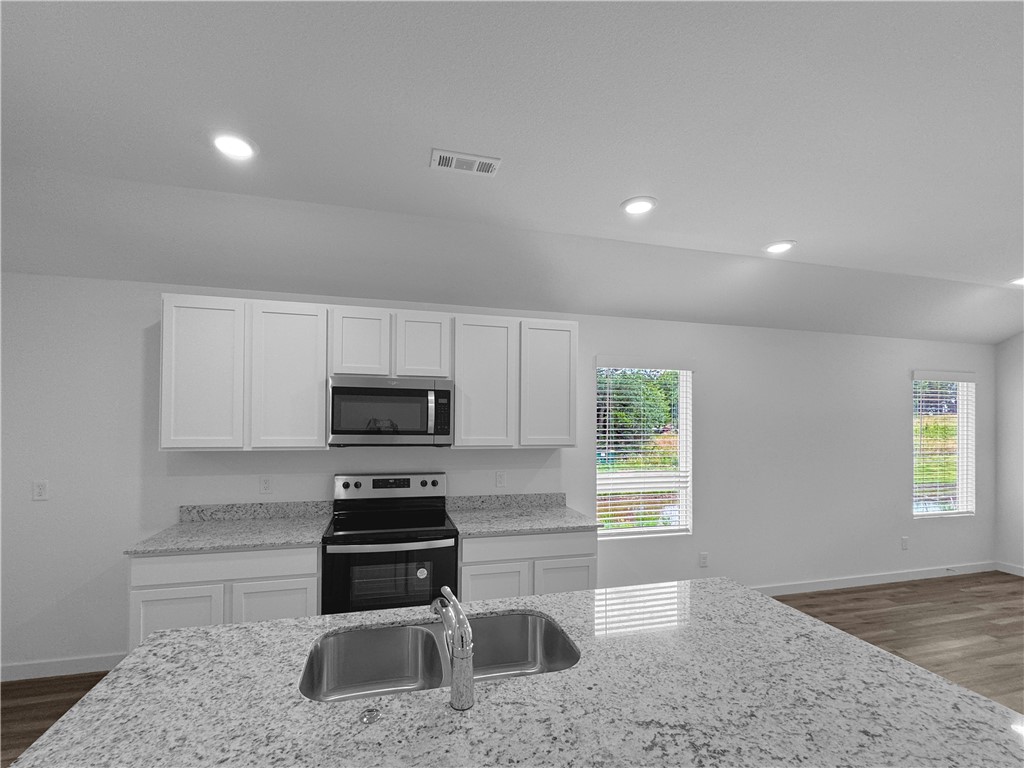 2603 N Snowball Drive