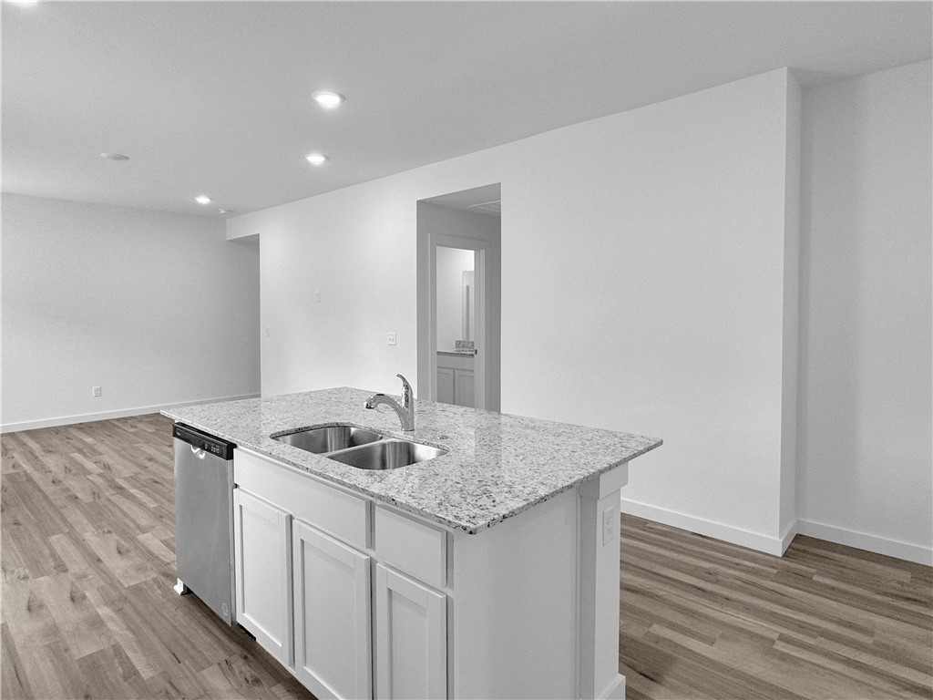 2603 N Snowball Drive