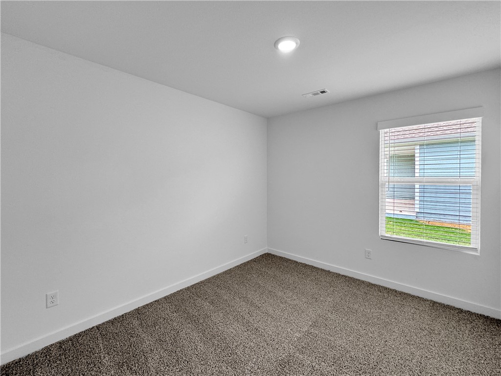 2603 N Snowball Drive