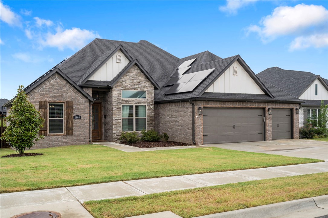 1805 Abbott Lane