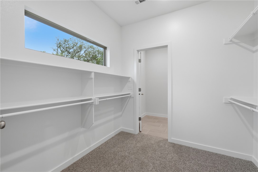 276 Kinross Drive