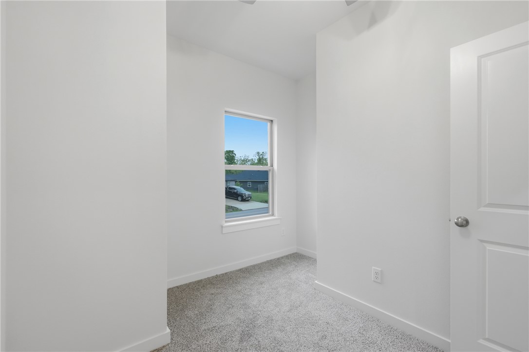 276 Kinross Drive
