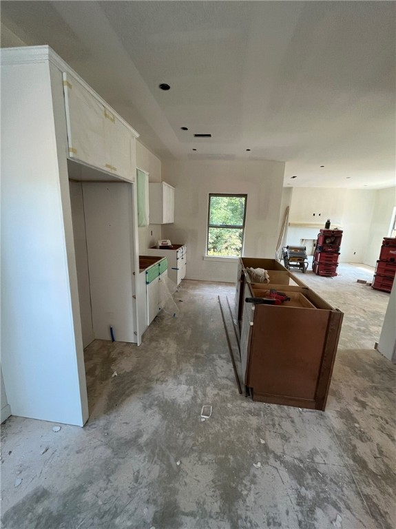 276 Kinross Drive