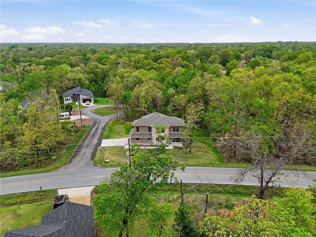 276 Kinross Drive