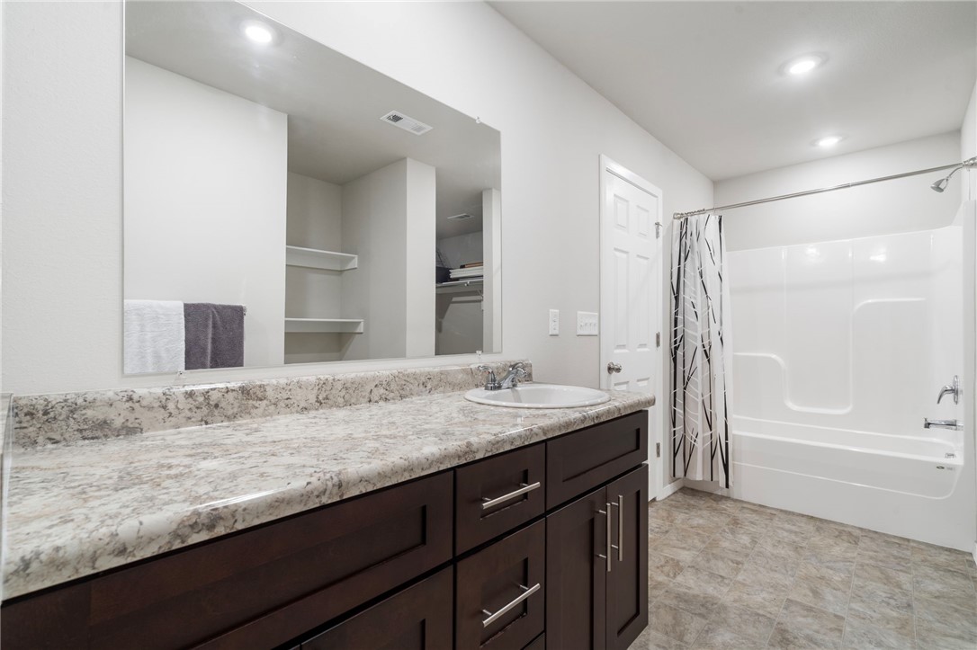 2839 W Azurite Street