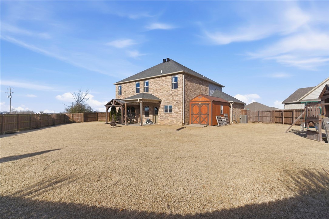 7233 Charlotte Avenue