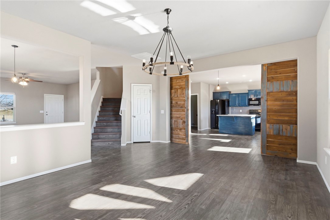 7233 Charlotte Avenue