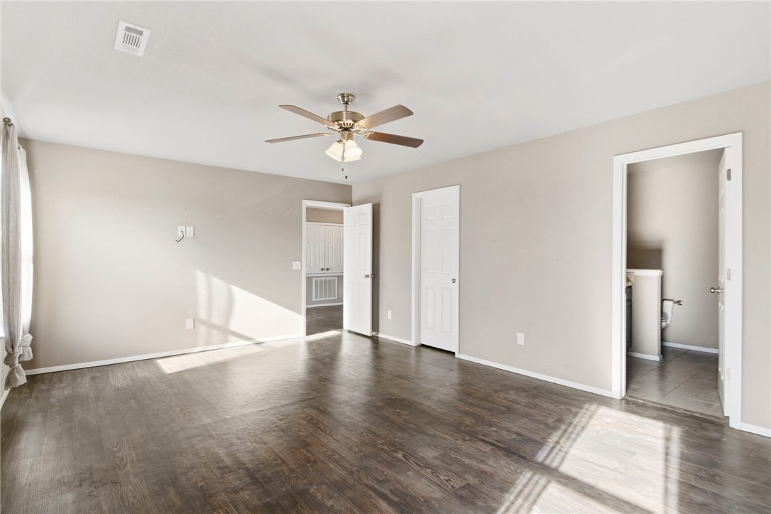 7233 Charlotte Avenue