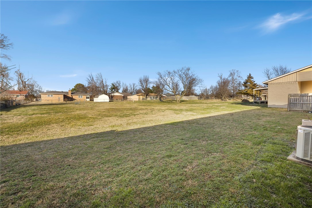 1401/1403 W Price Lane
