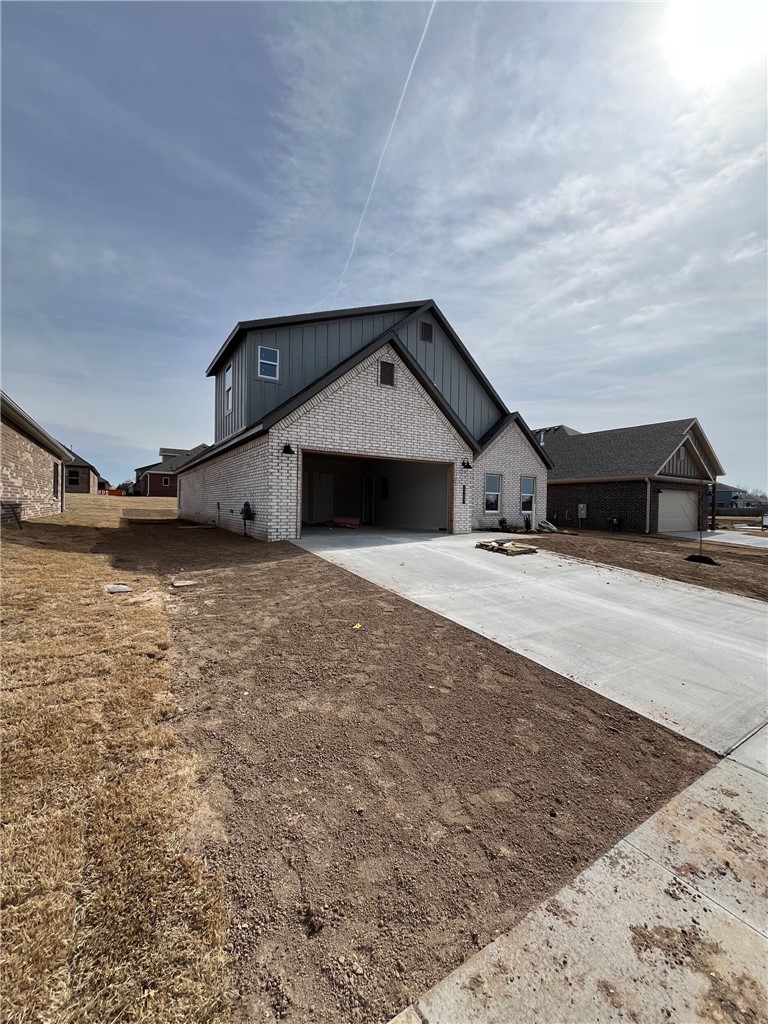 2303 Lexington Street