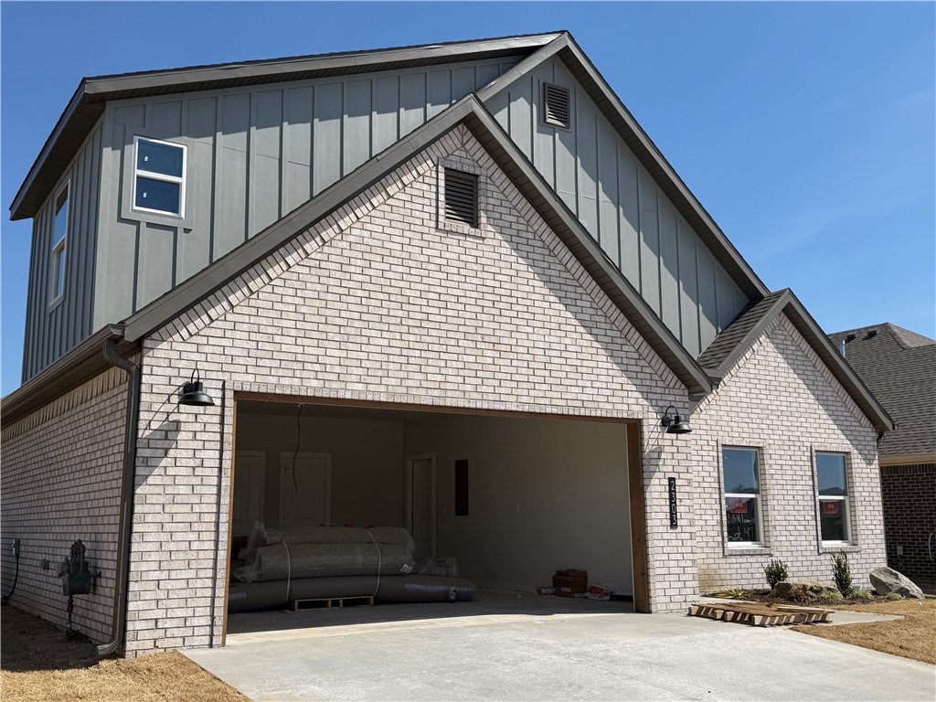 2303 Lexington Street