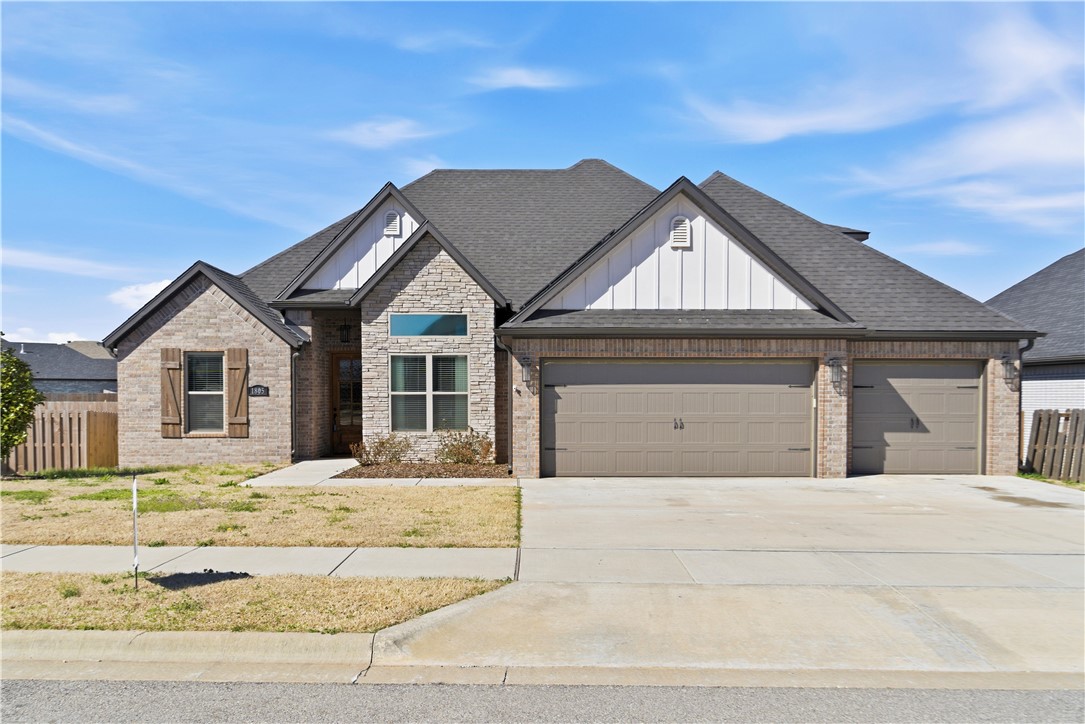 1805 Abbott Lane