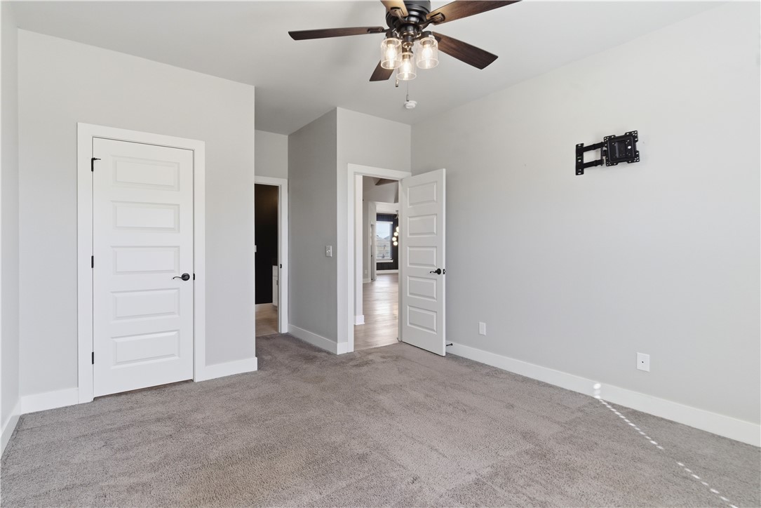 1805 Abbott Lane