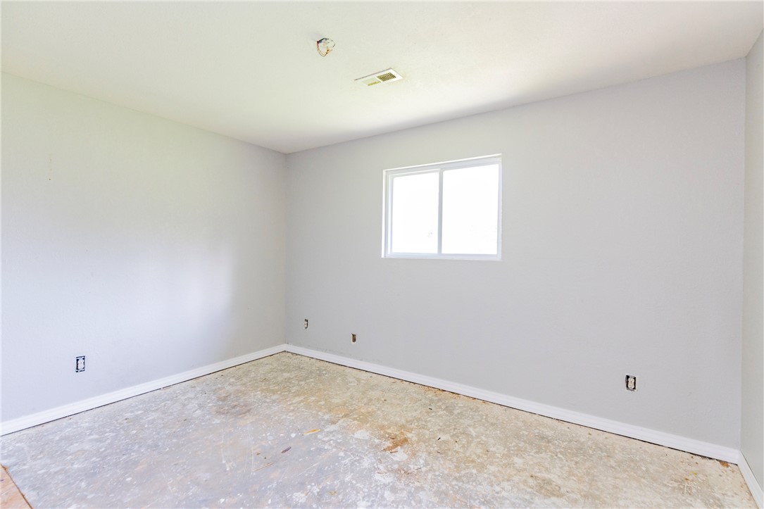 1323, 1325, 1327 Price Lane