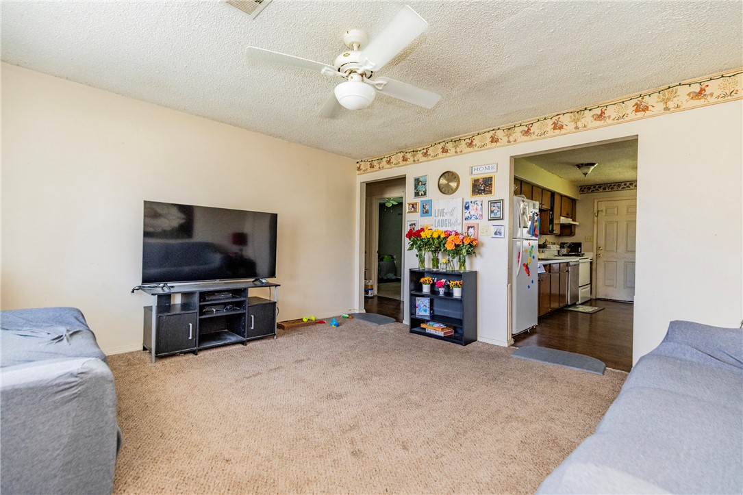 1323, 1325, 1327 Price Lane