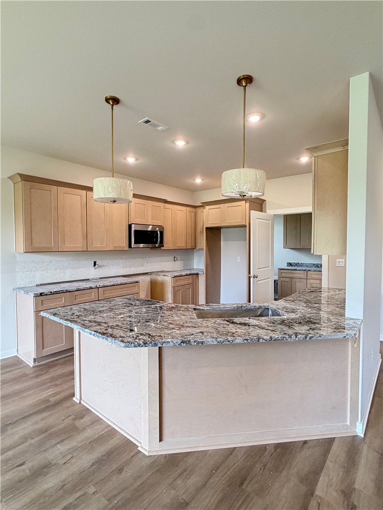 2305 Cassidy Court