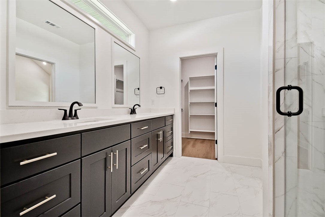 20 Hebrides Lane