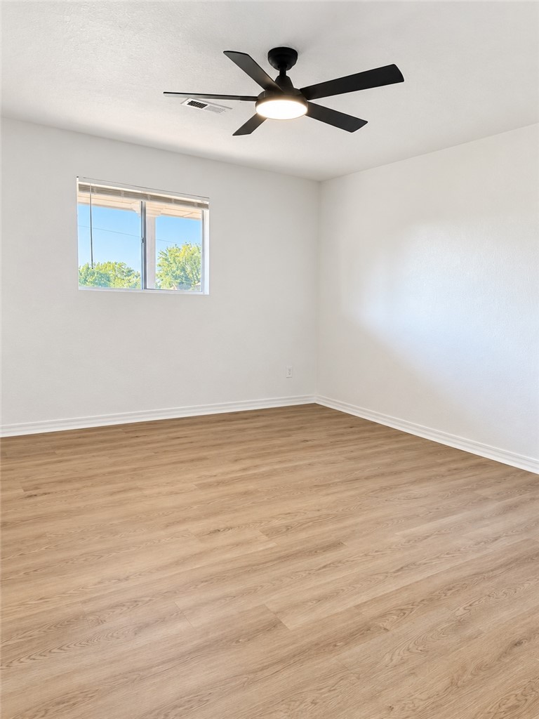 1325 W Price Lane