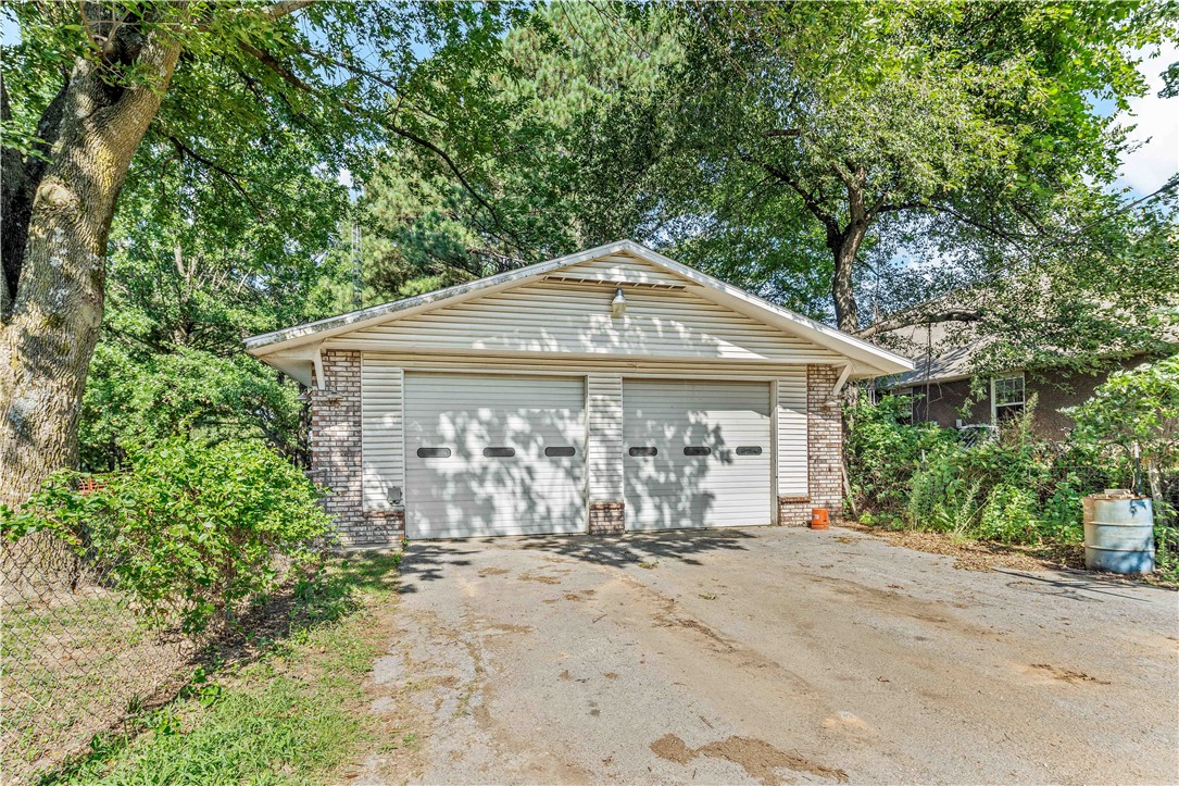 1200 SW Elm Tree Road