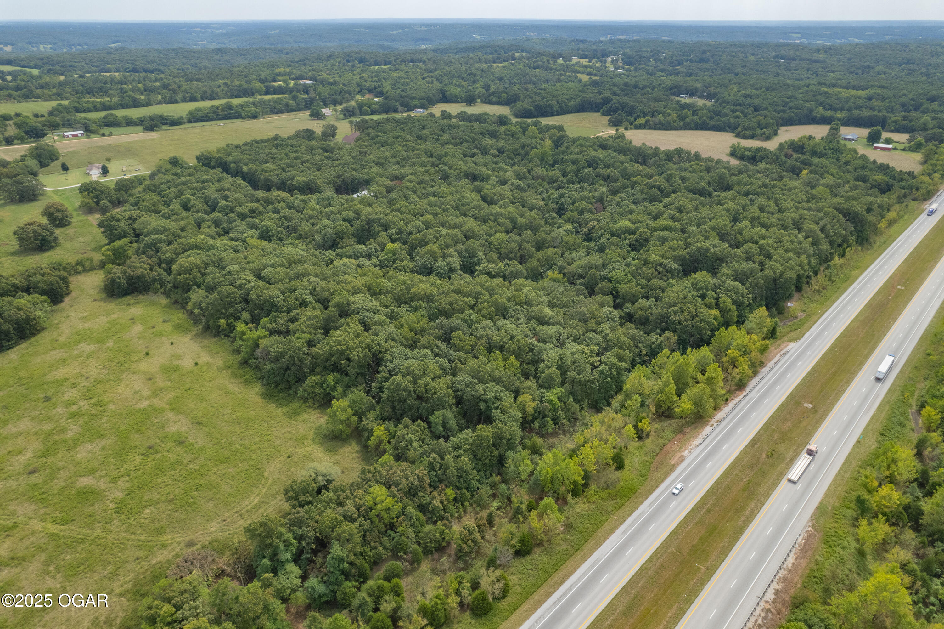 Lot 4-6 Lightning Bug Lane