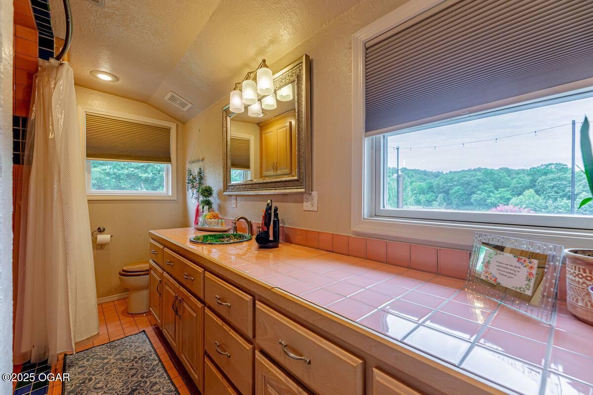 267/271 Knox Lane 19+/- Acres