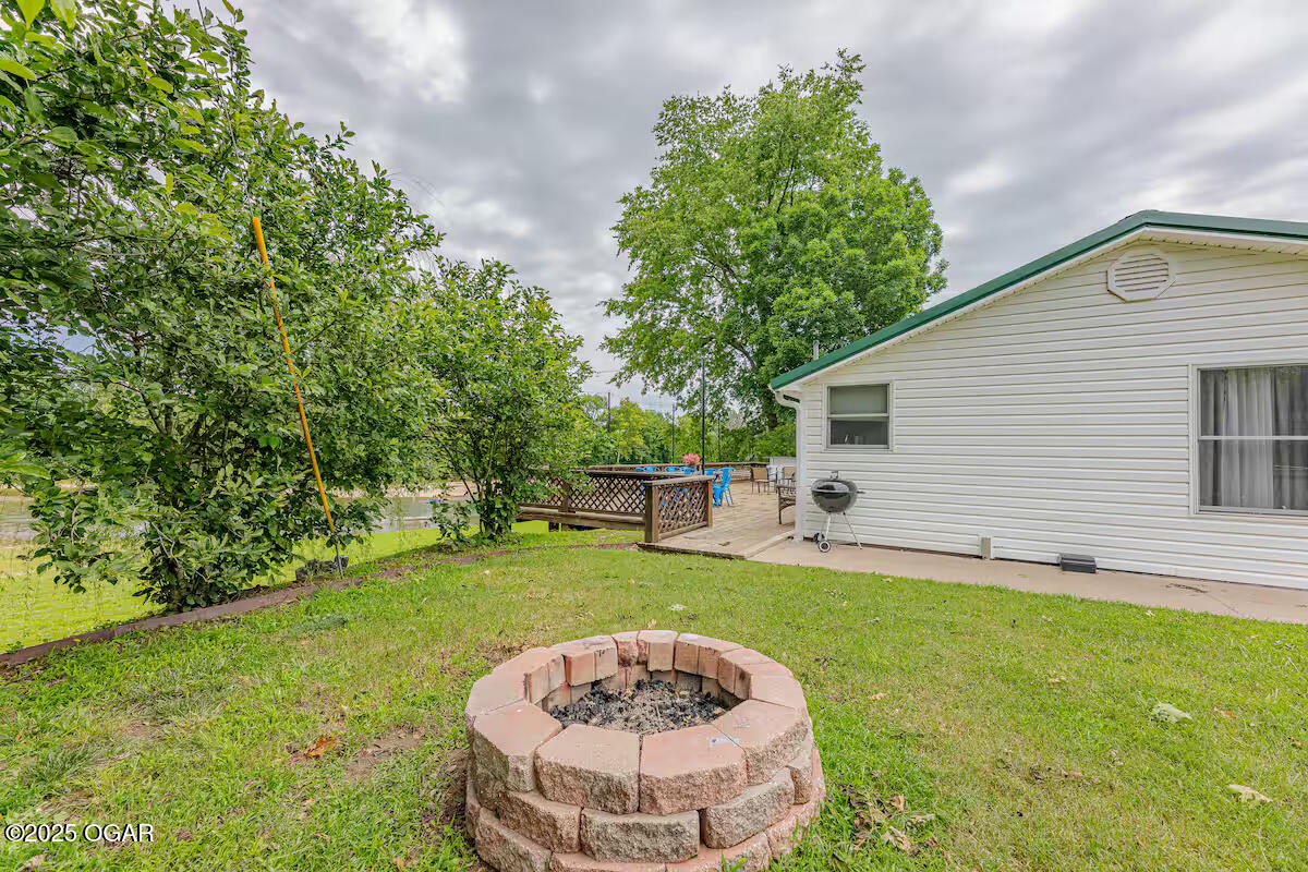 267/271 Knox Lane 19+/- Acres