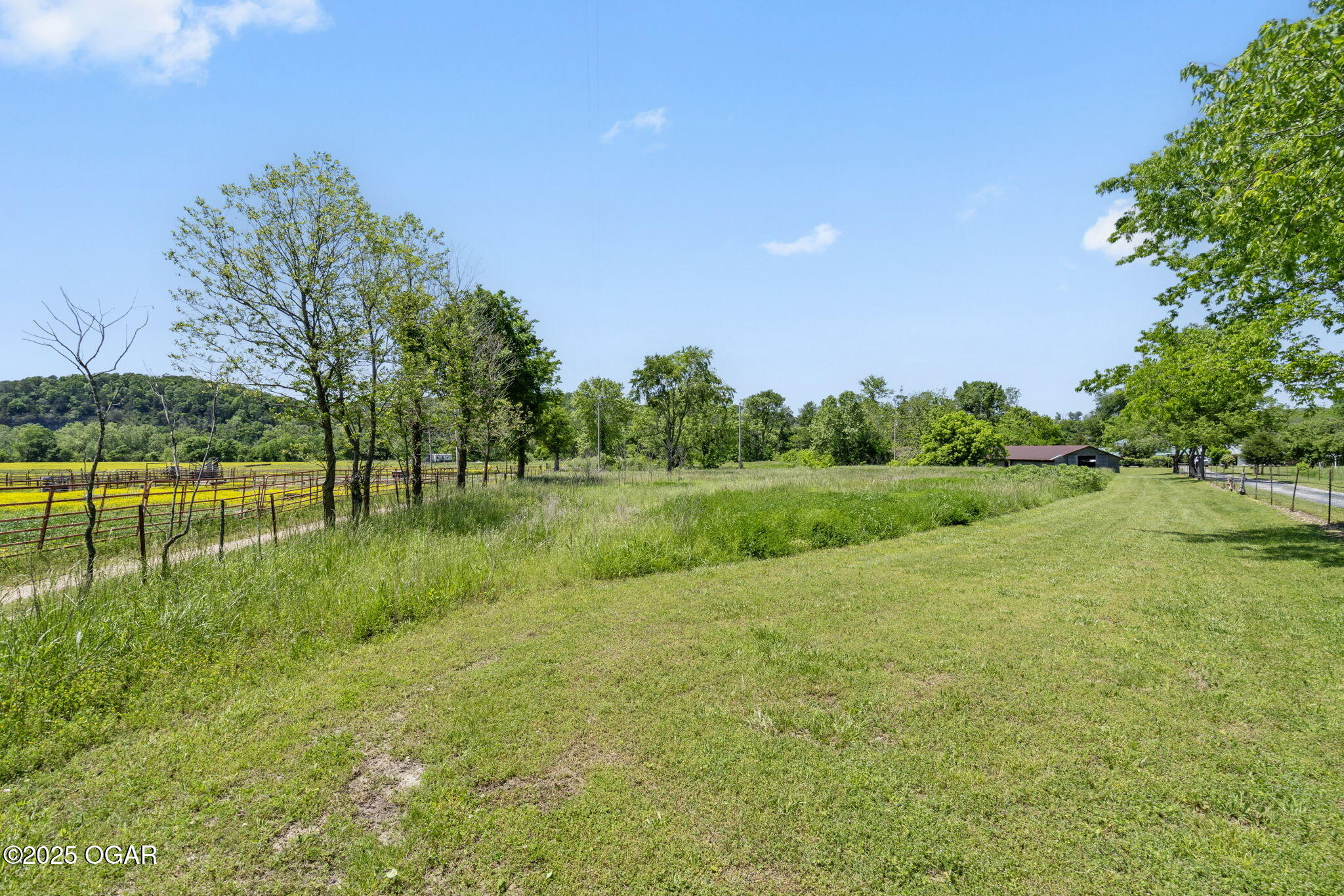 267/271 Knox Lane 19+/- Acres