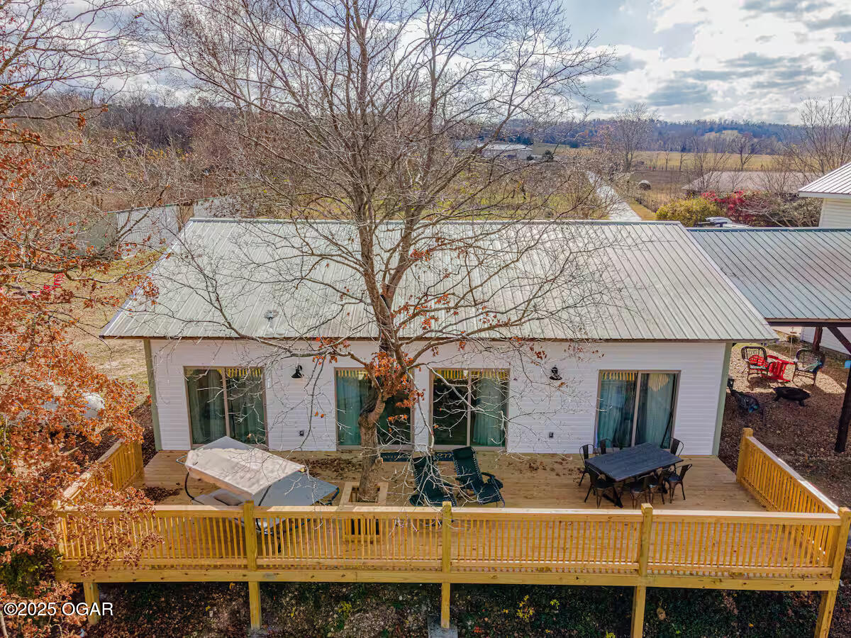 267/271 Knox Lane 19+/- Acres