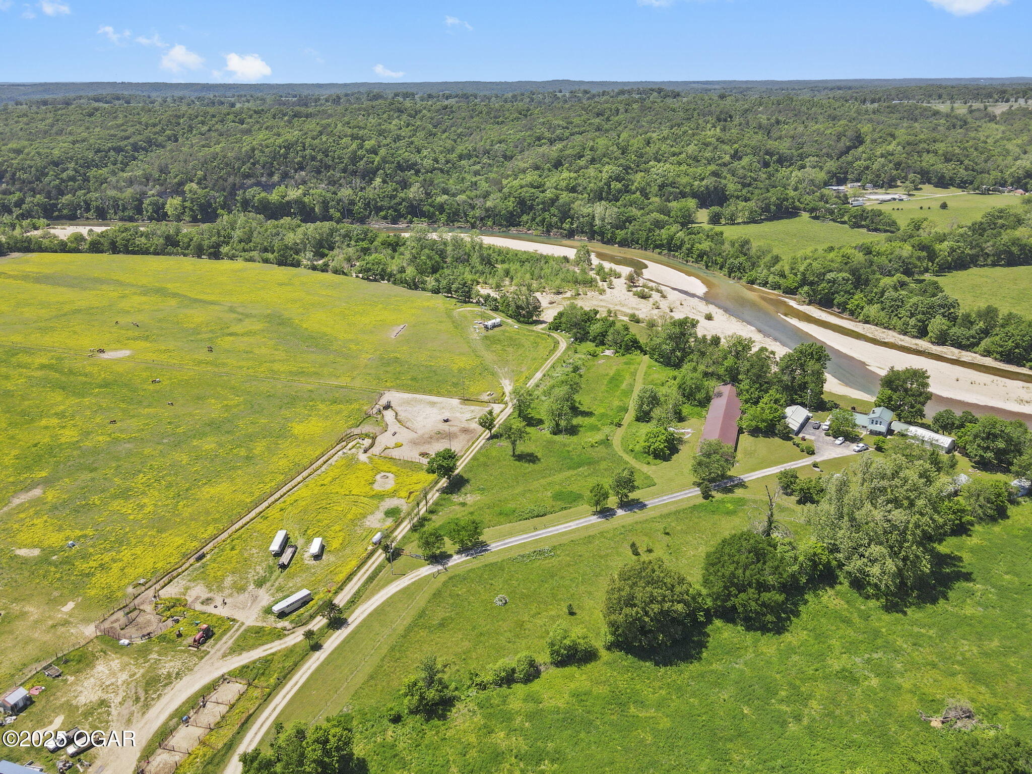 267/271 Knox Lane 19+/- Acres