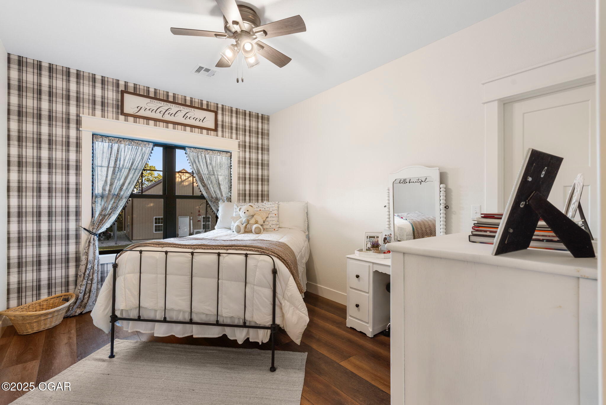 595 S Oakwood Trail, Noel