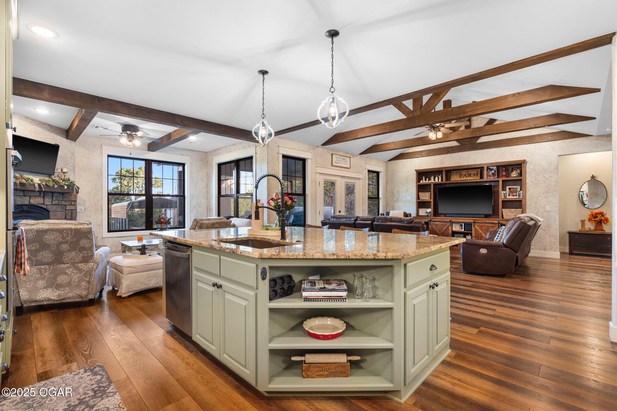 595 S Oakwood Trail, Noel