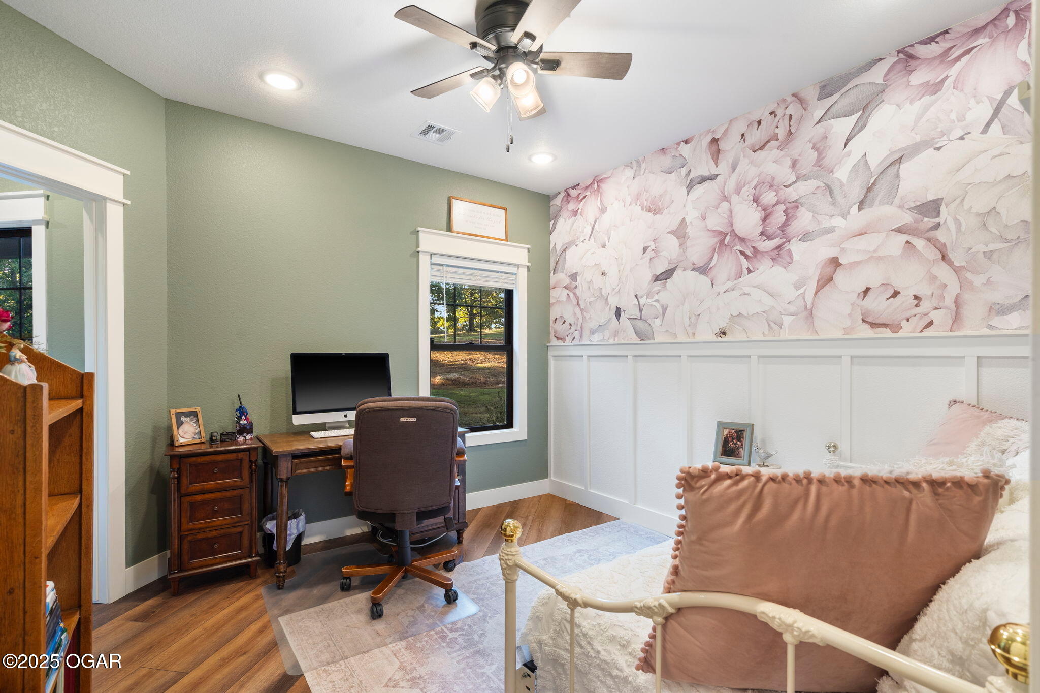 595 S Oakwood Trail, Noel