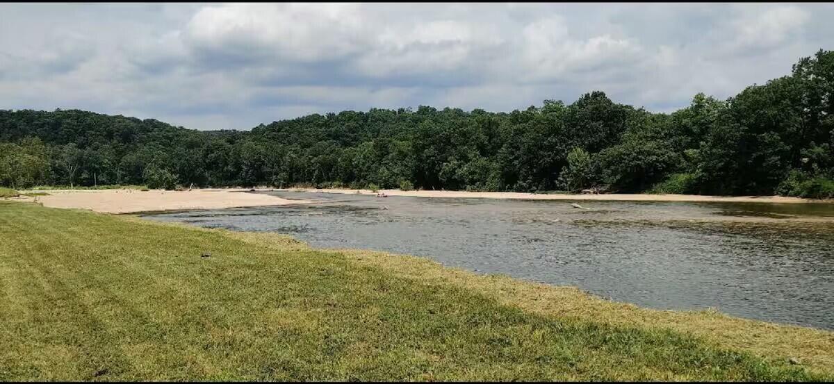 267/271 Knox Lane 19+/- Acres Lane