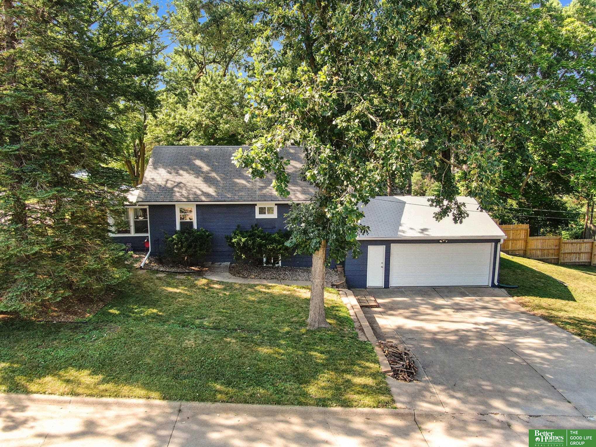 7752 N 37th Street