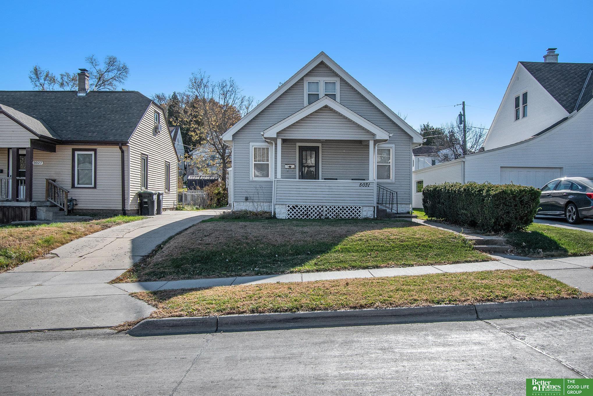 5031 Maple Street