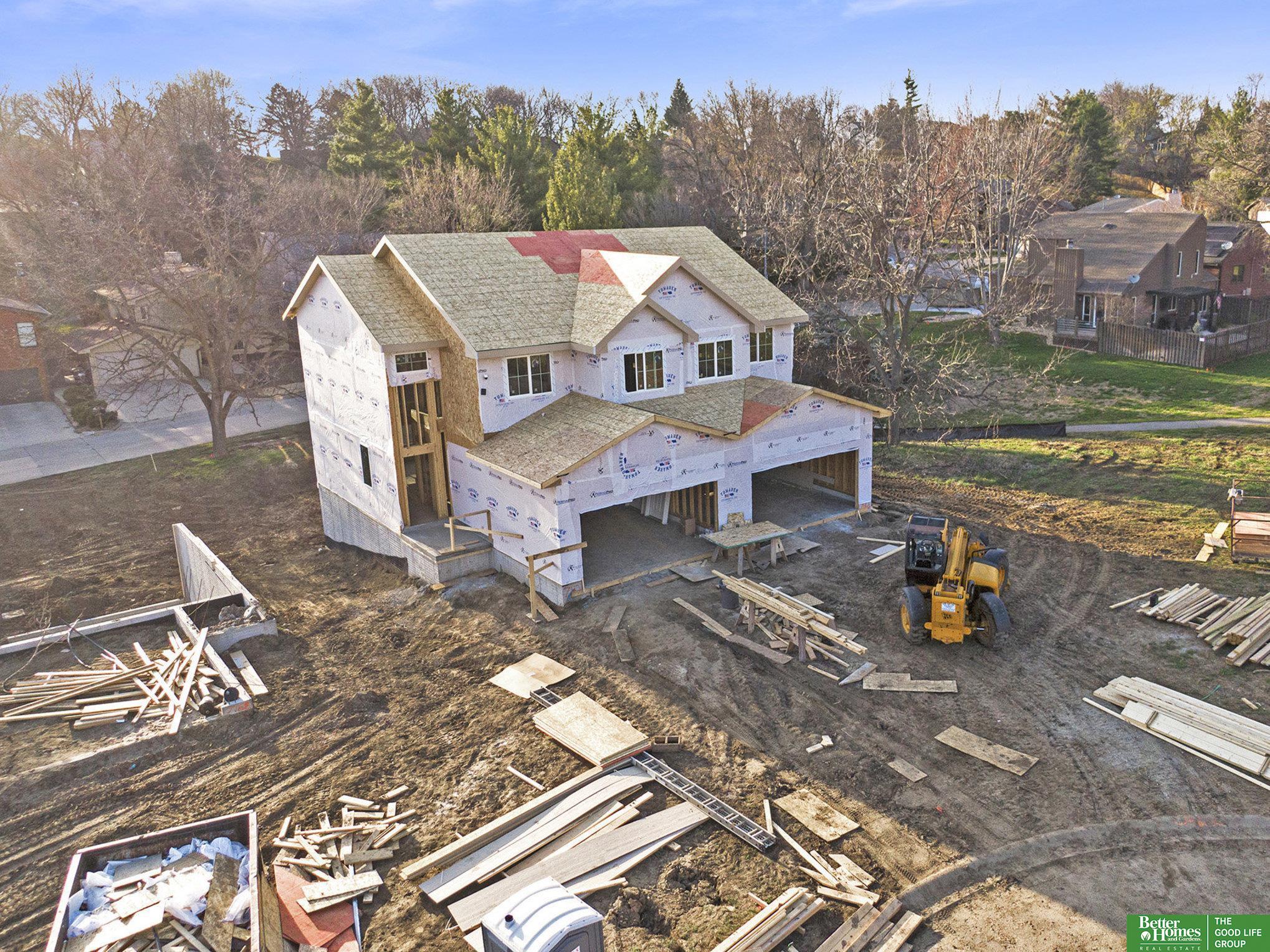 7166 N 79th Court