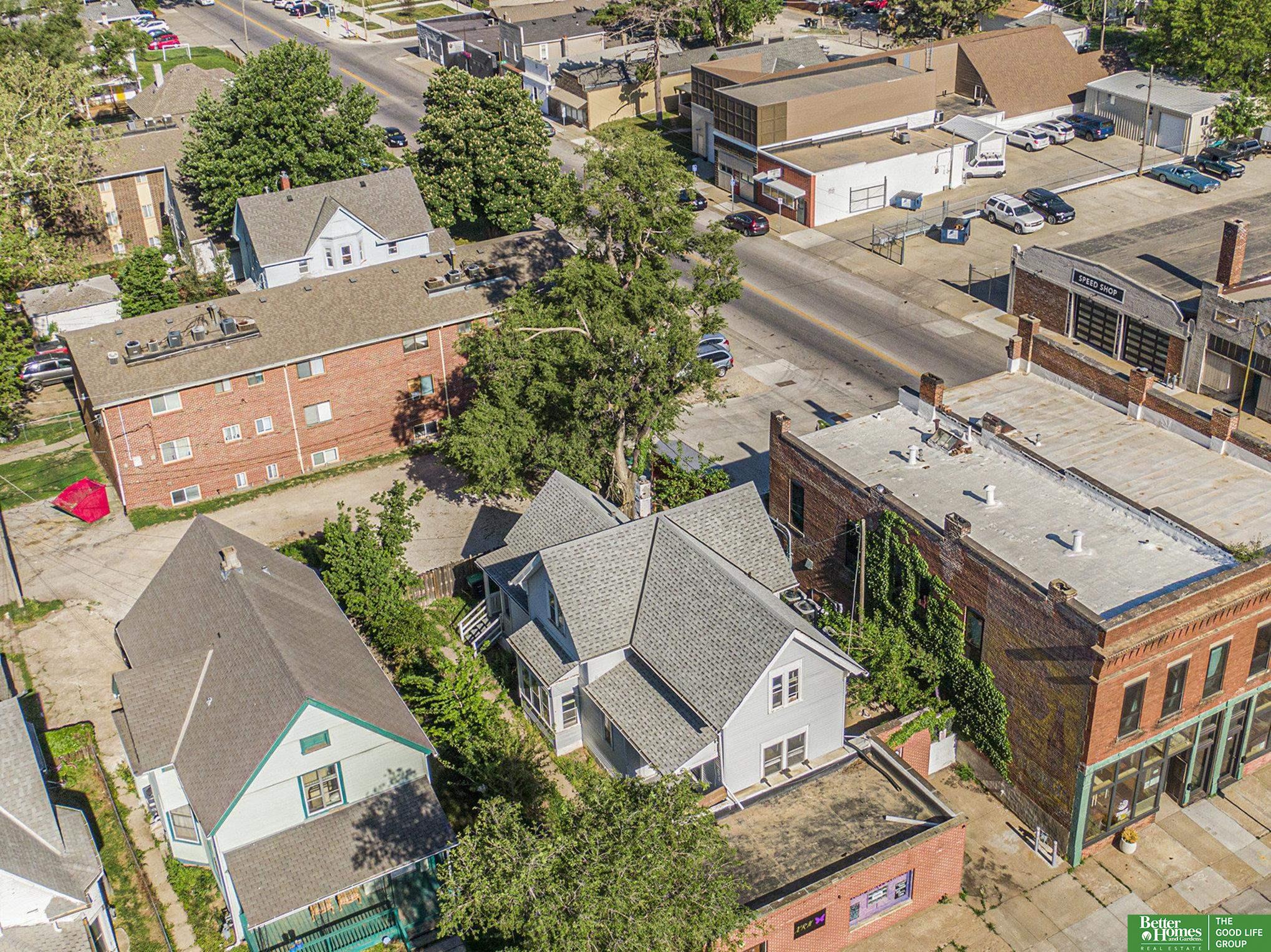 1320 N 40 Street