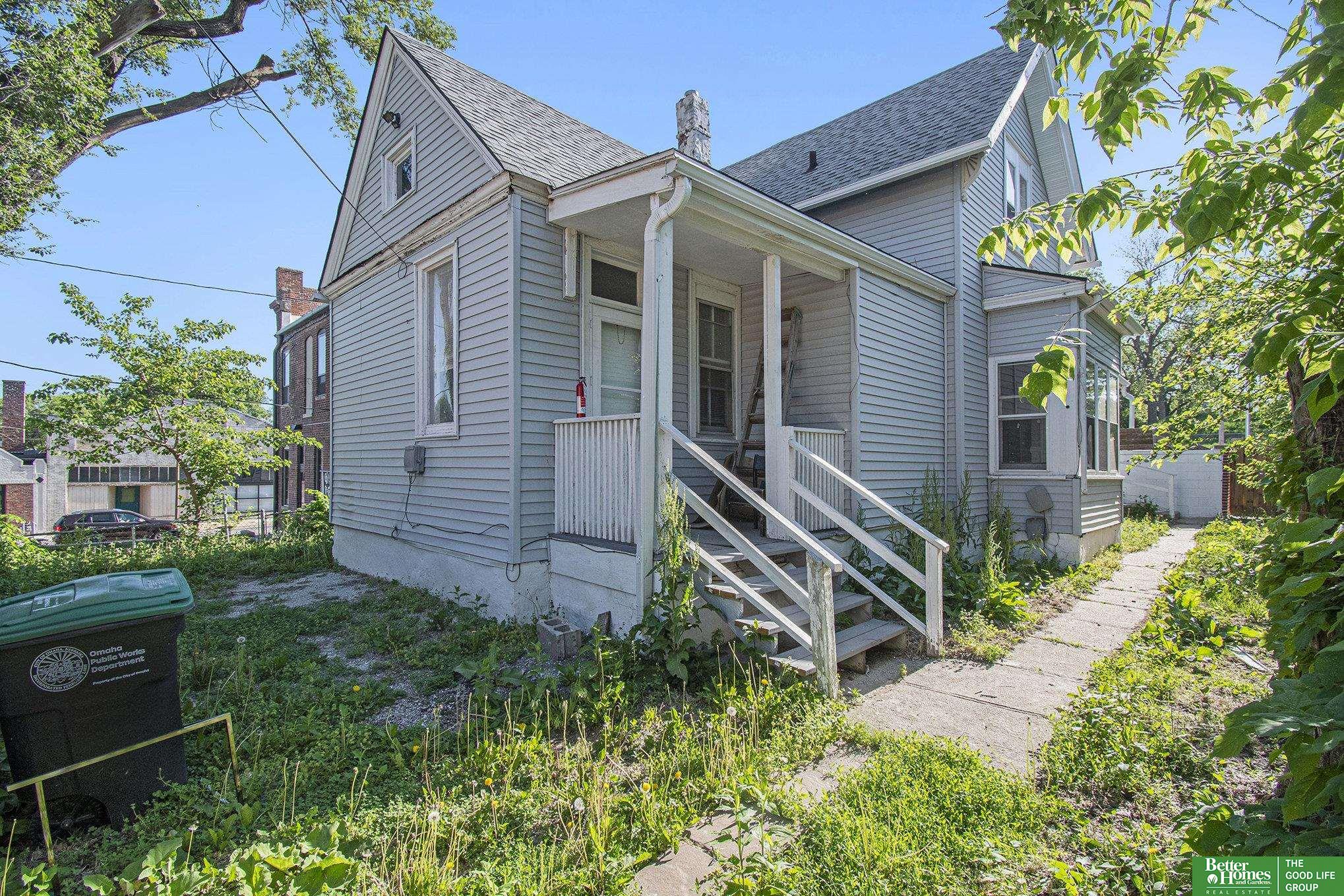 1320 N 40 Street