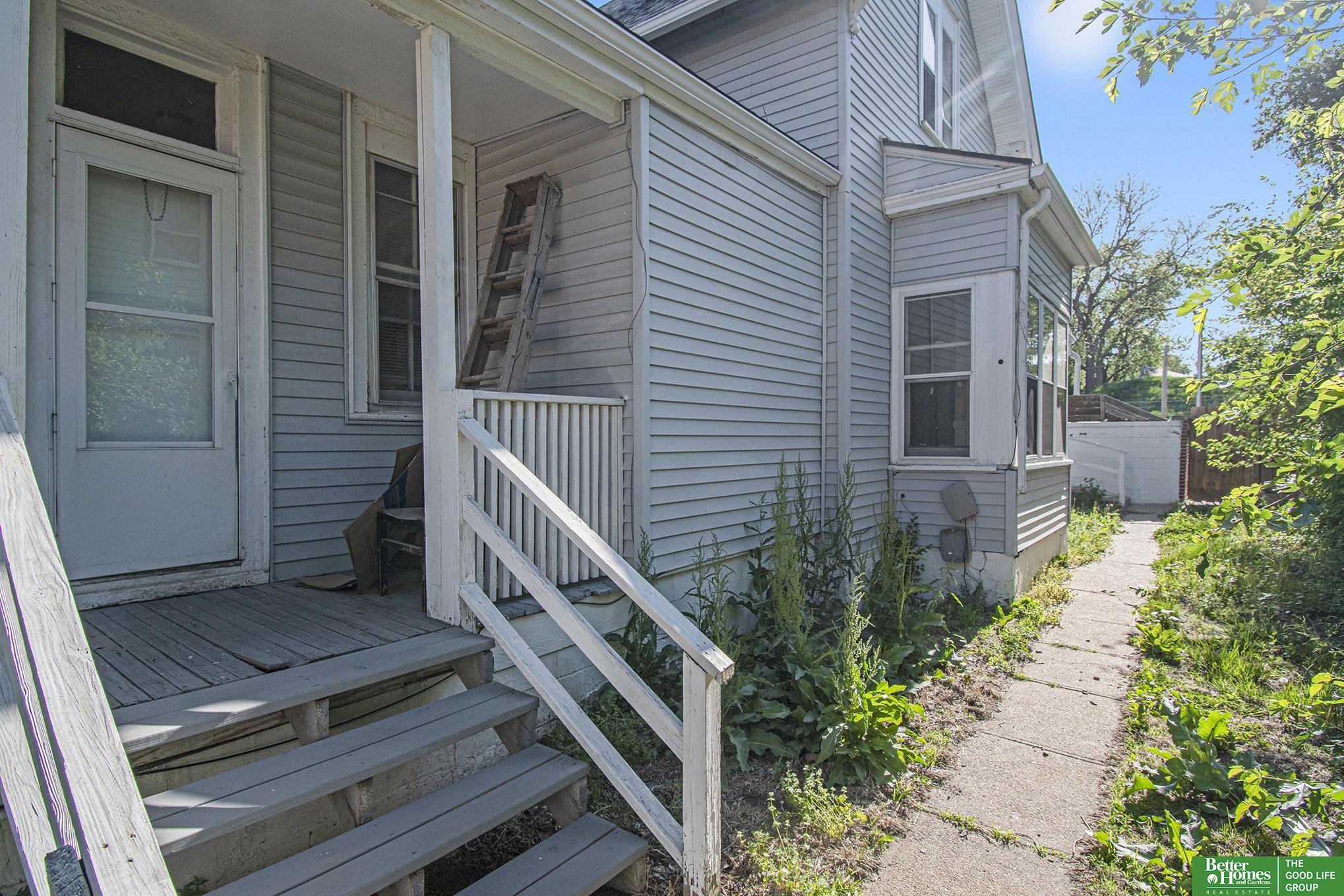 1320 N 40 Street
