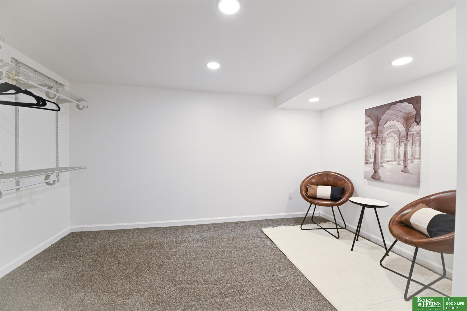 5519 NW Radial Highway