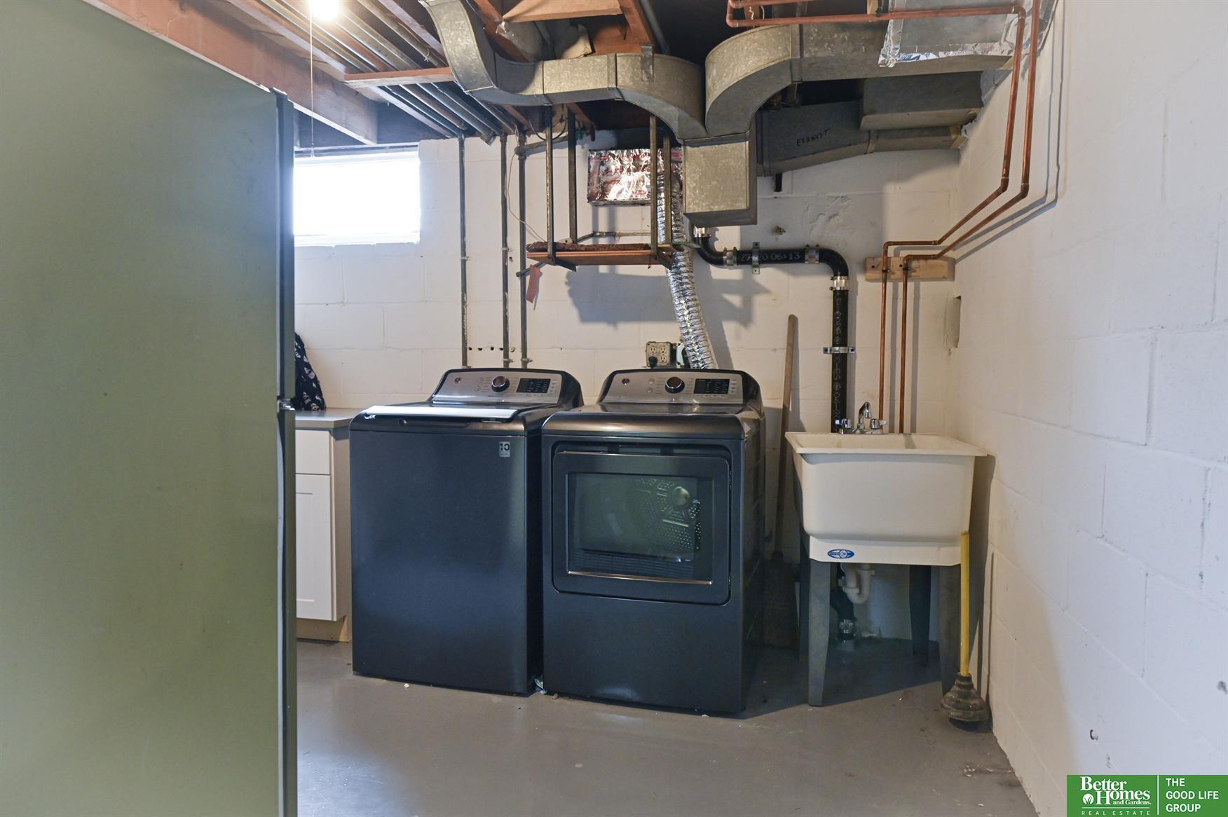 5519 NW Radial Highway