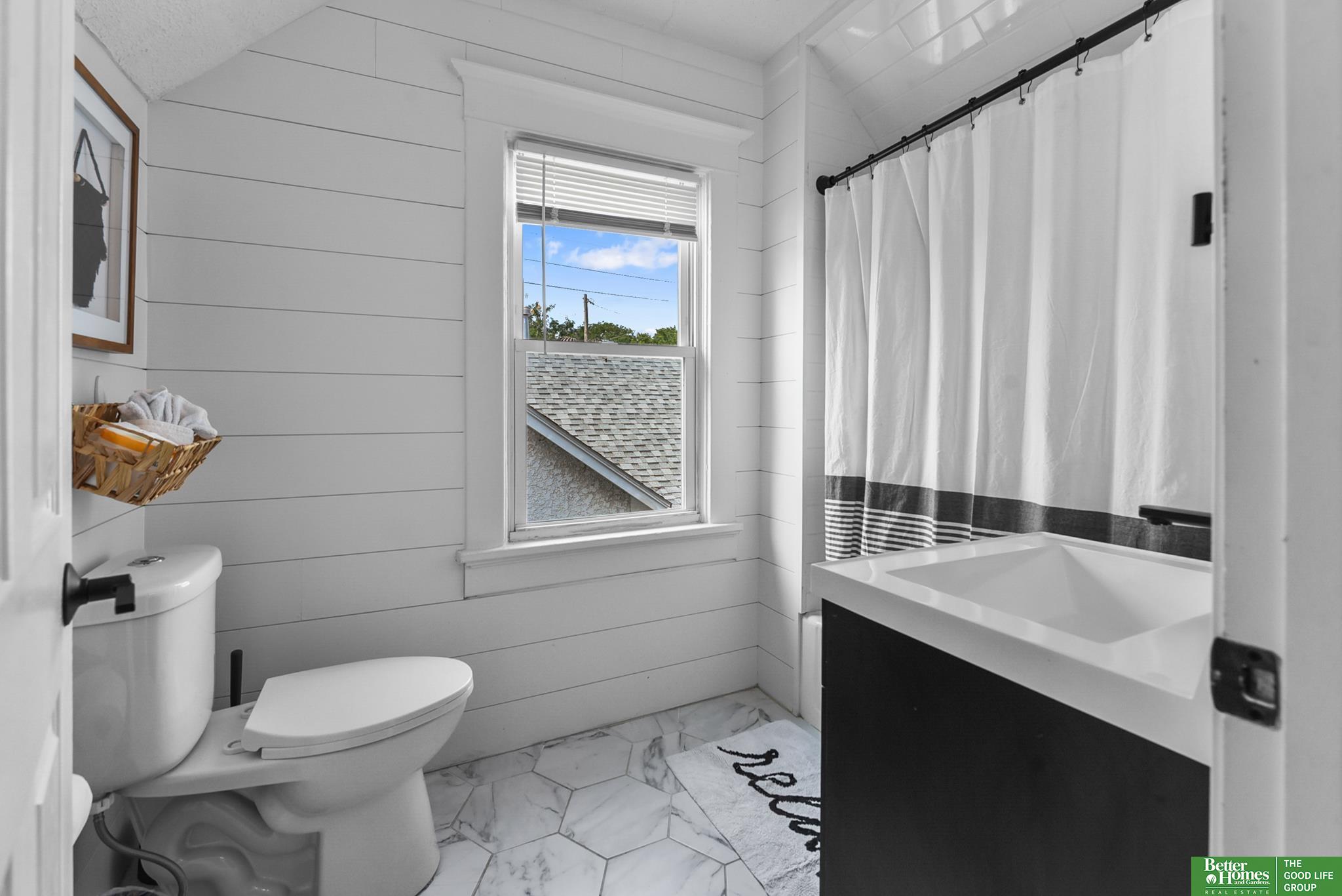 2707 S 10 Street, Omaha