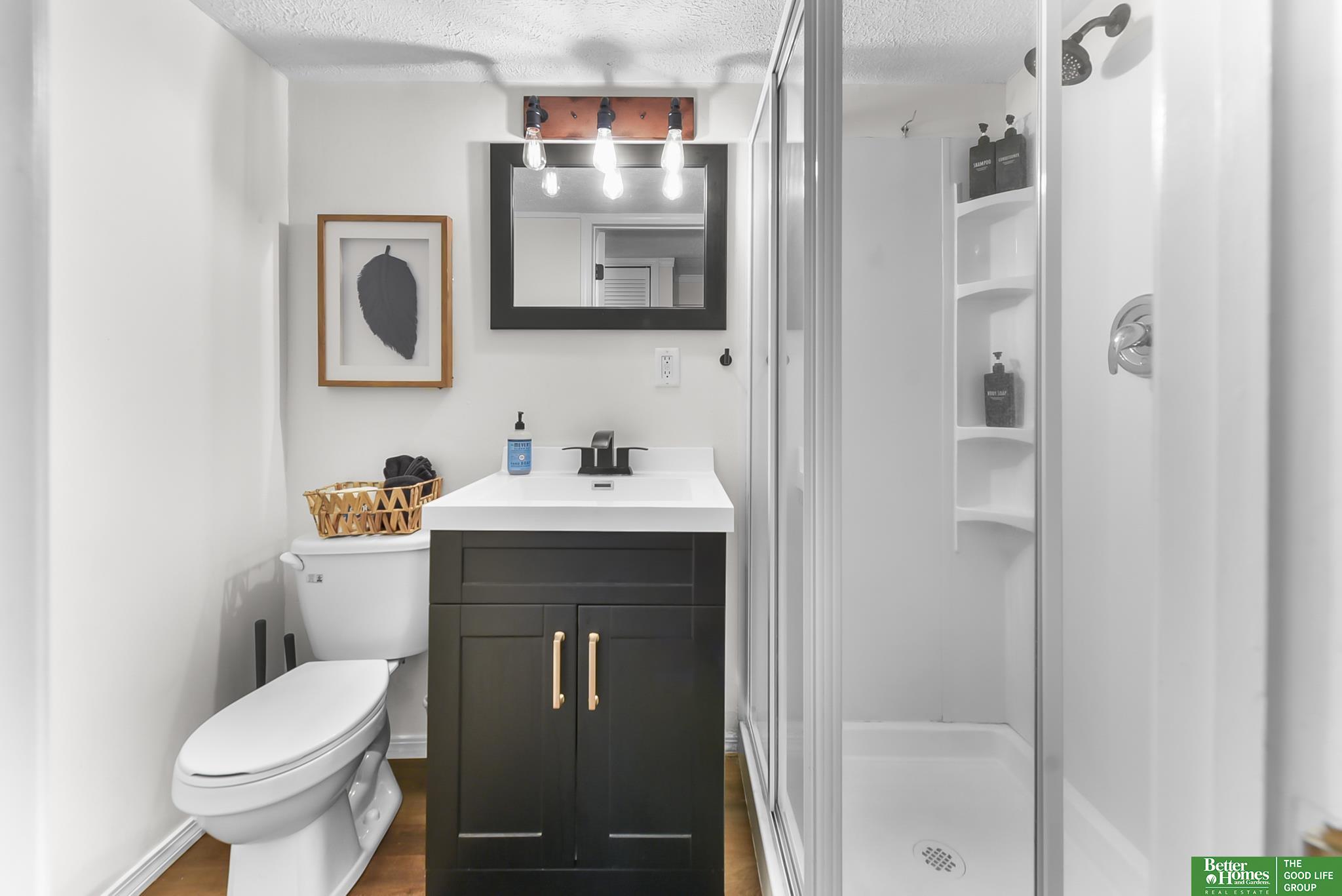 2707 S 10 Street, Omaha