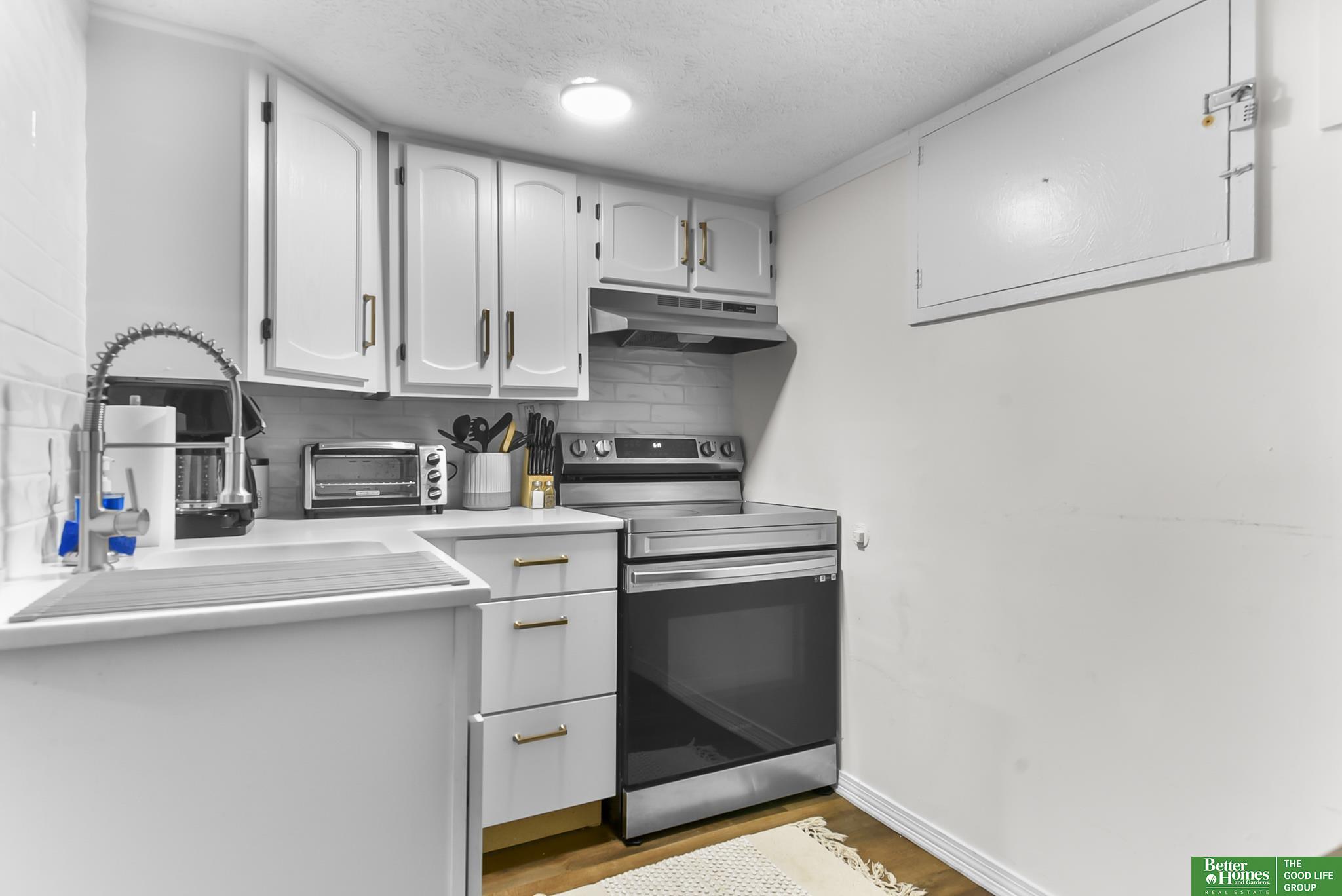 2707 S 10 Street, Omaha