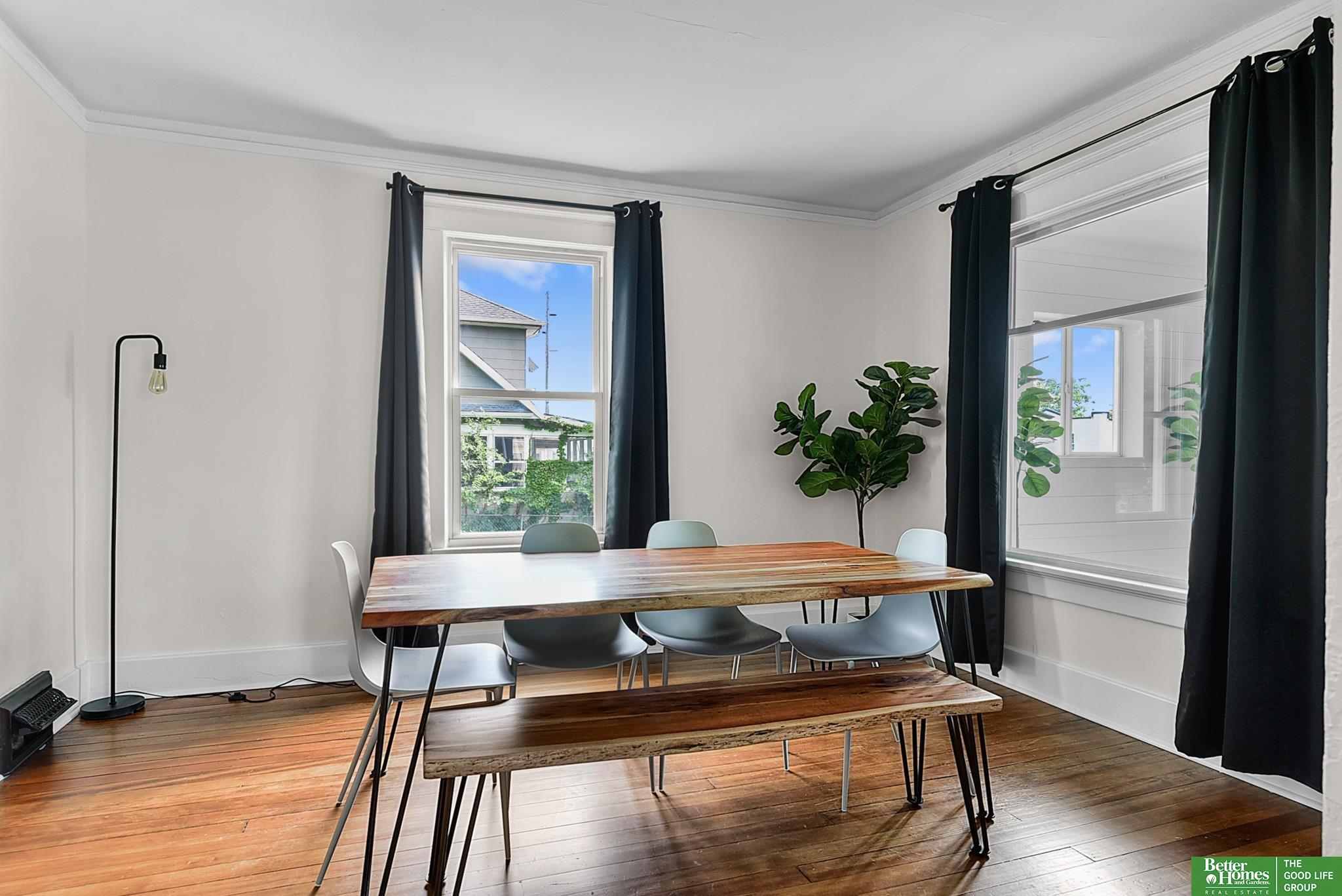 2707 S 10 Street, Omaha