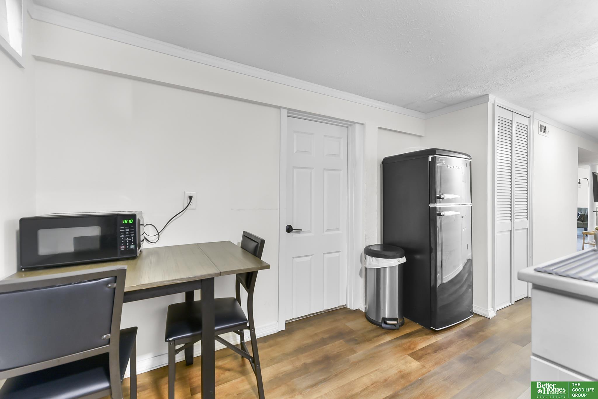 2707 S 10 Street, Omaha