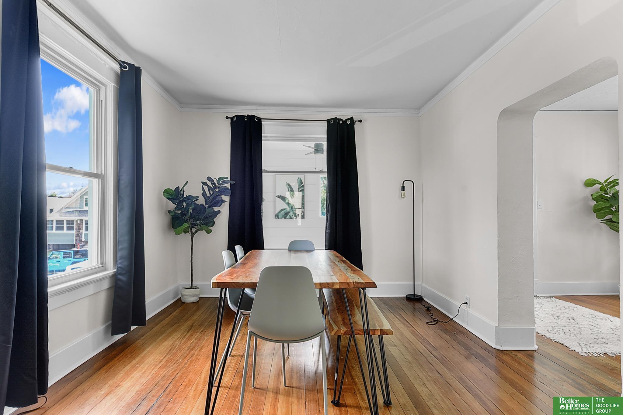 2707 S 10 Street, Omaha