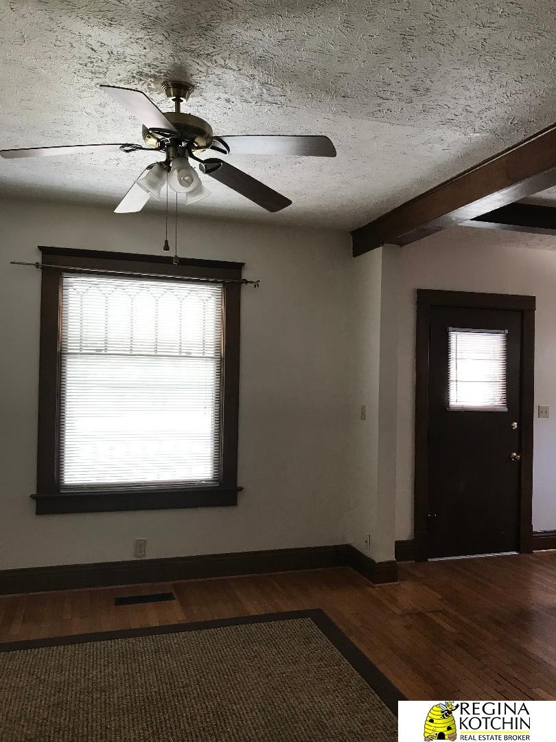 3716 Lincoln Boulevard