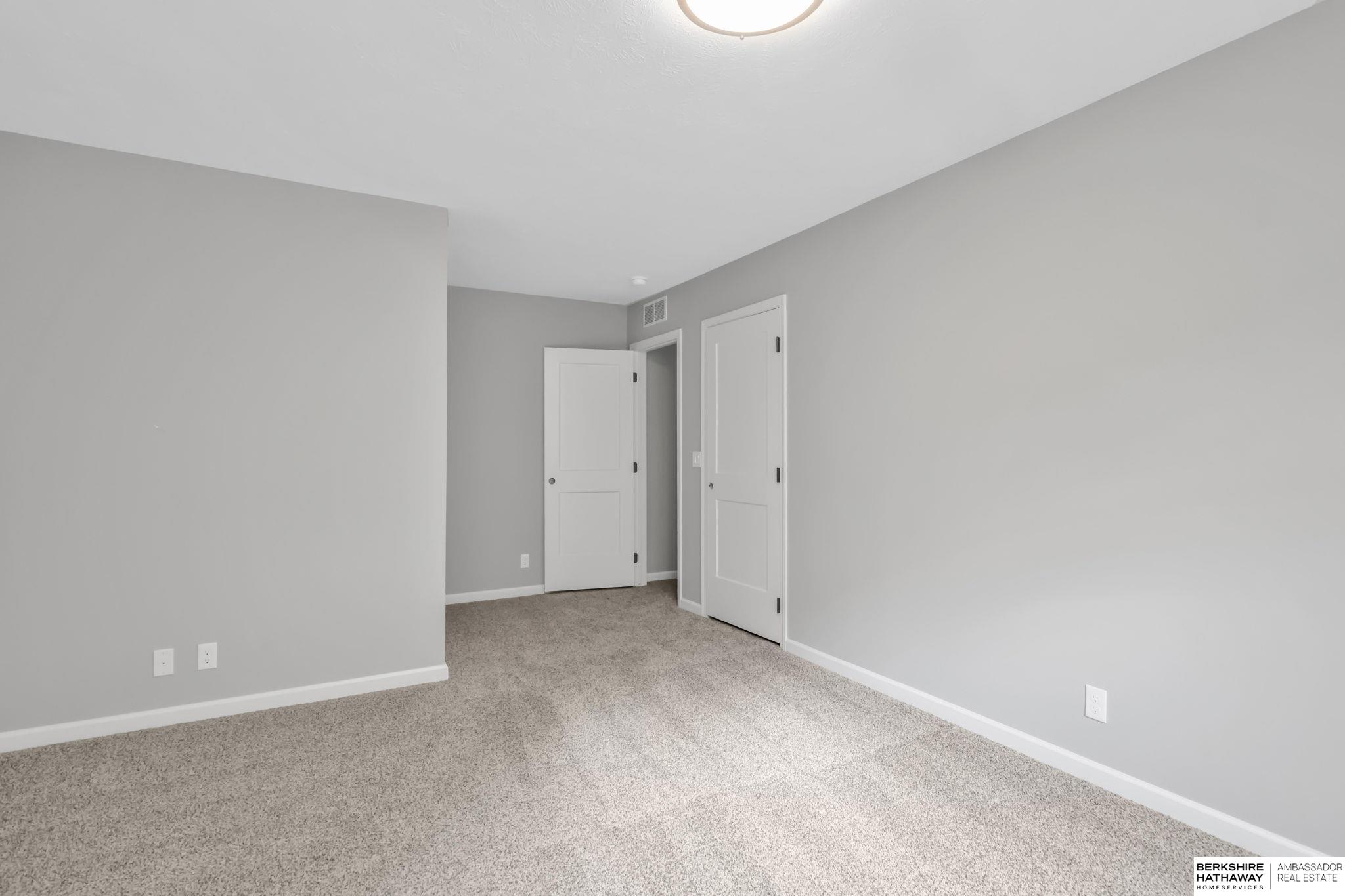 11011 S 104th Avenue