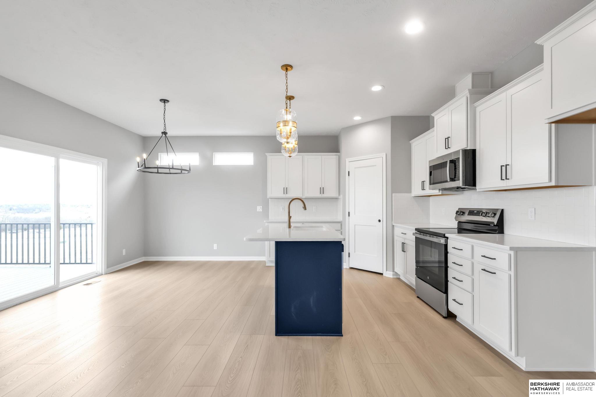 11011 S 104th Avenue